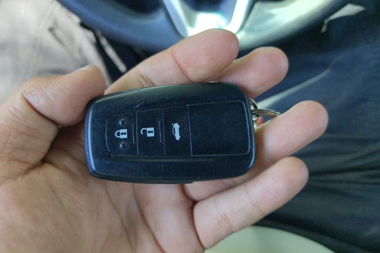 Used Toyota Levin 2021 Dual-Engine 1.8H E-CVT Luxury Edition Vehicle Key