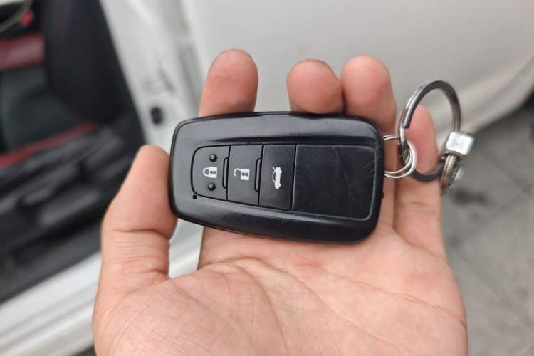 Used Toyota Levin 2021 Dual-Motor 1.8H E-CVT Leading Edition Vehicle Key