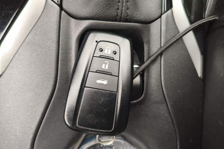 Used Toyota Levin 2021 Dual-Engine 1.8H E-CVT Luxury Edition Vehicle Key