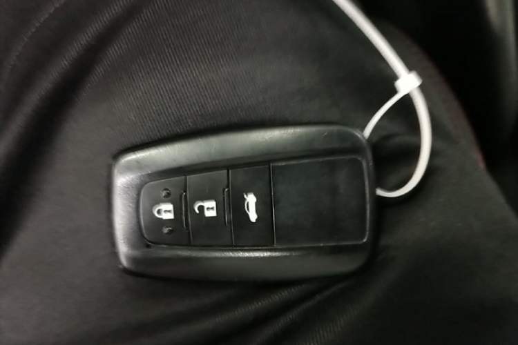 Used Toyota Levin 2021 Dual-Motor 1.8H E-CVT Sport Edition Vehicle Key