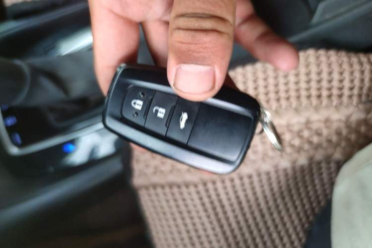 Used Toyota Levin 2021 185T CVT Luxury Edition Vehicle Key