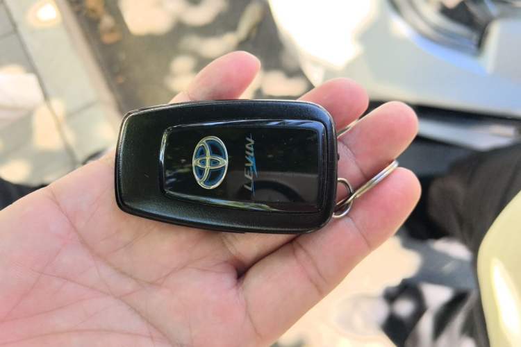 Used Toyota Levin 2021 Dual-Motor 1.8H E-CVT Sport Edition Vehicle Key