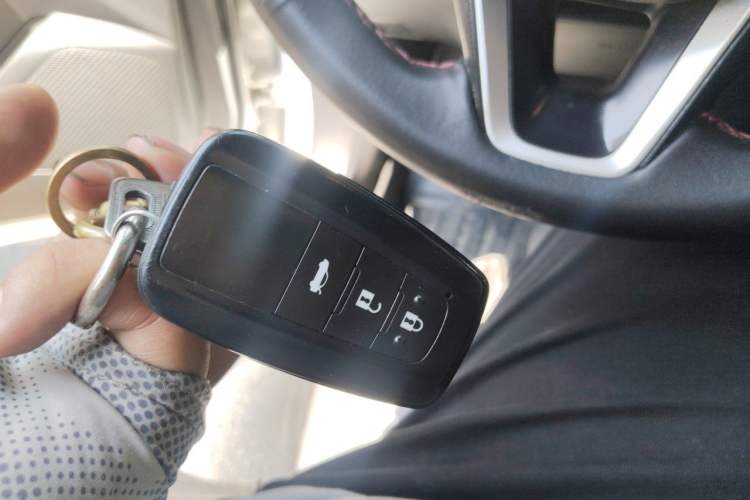 Used Toyota Levin 2021 Dual-Motor 1.8H E-CVT Sport Edition Vehicle Key