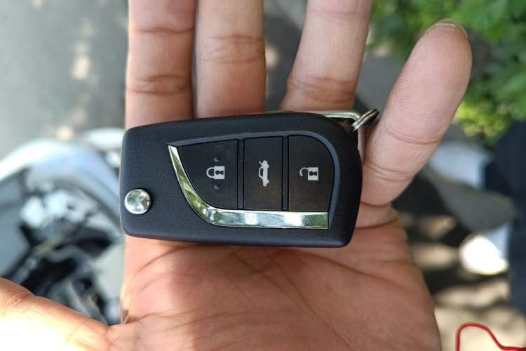 Used Toyota Levin 2021 TNGA 1.5L CVT Entry-Level Model Vehicle Key