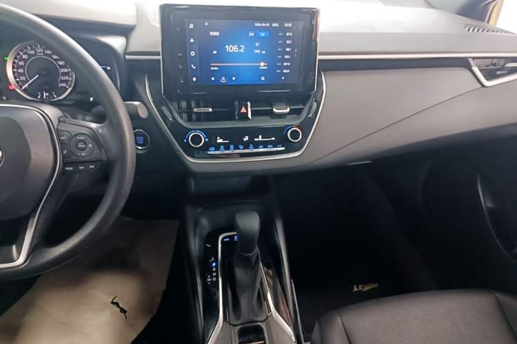 Used Toyota Levin 2021 185T CVT Luxury Edition Audio And AC Panel