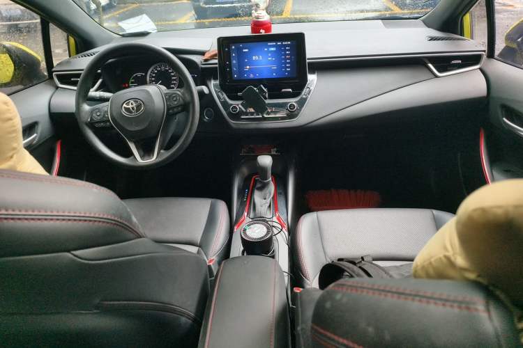 Used Toyota Levin 2021 Dual-Motor 1.8H E-CVT Sport Edition Center Console