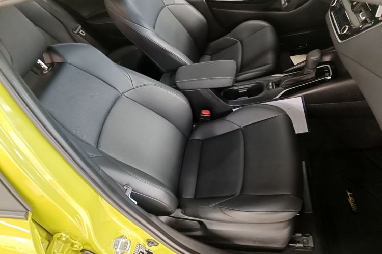 Used Toyota Levin 2021 185T CVT Luxury Edition Right Front Seat