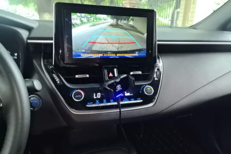 Used Toyota Levin 2022 Dual-Motor 1.8H E-CVT Sport Edition Audio And AC Panel