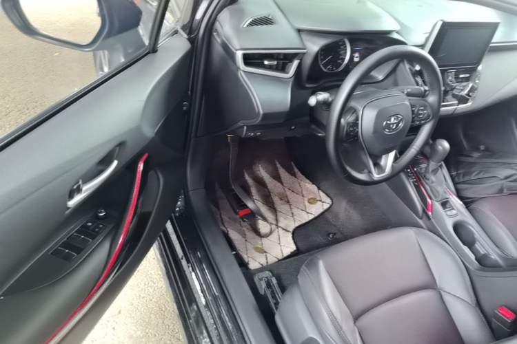 Used Toyota Levin 2022 Dual-Motor 1.8H E-CVT Sport Edition Driver Seat