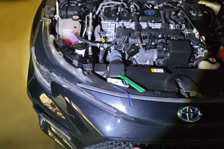 Used Toyota Levin 2022 Dual-Motor 1.8H E-CVT Sport Edition Engine Bay Left