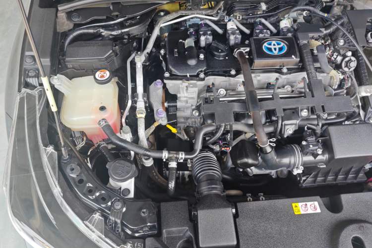 Used Toyota Levin 2022 Dual-Engine 1.8H E-CVT Luxury Edition Engine Bay Right