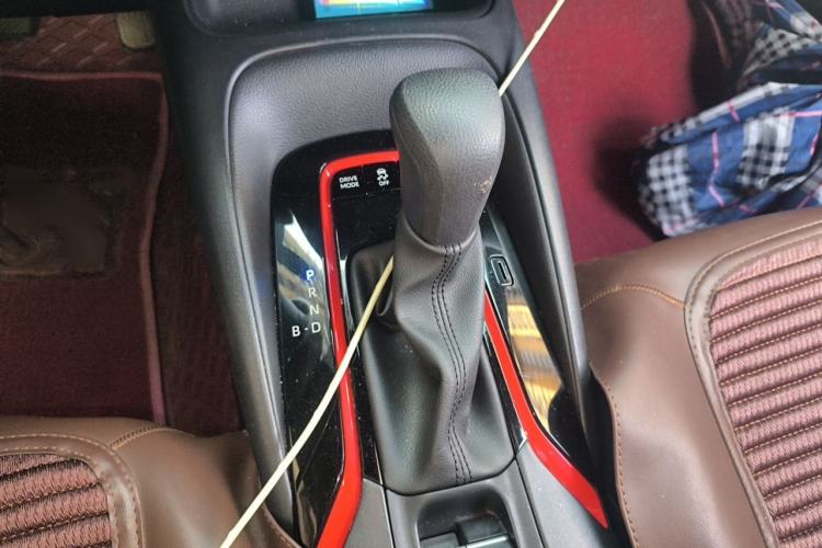 Used Toyota Levin 2022 Dual-Motor 1.8H E-CVT Sport Edition Gear Lever