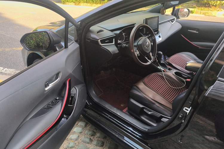 Used Toyota Levin 2022 Dual-Motor 1.8H E-CVT Sport Edition Interior 3