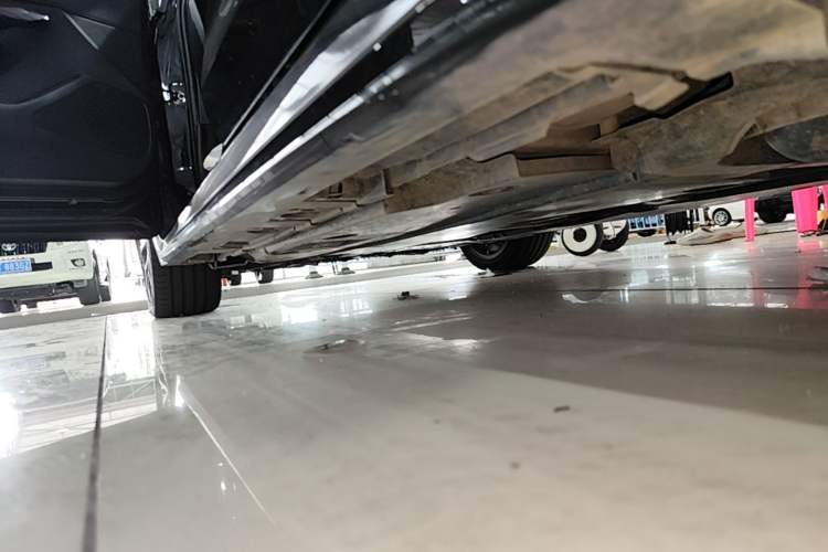 Used Toyota Levin 2022 Dual-Motor 1.8H E-CVT Sport Edition Left Side Sill