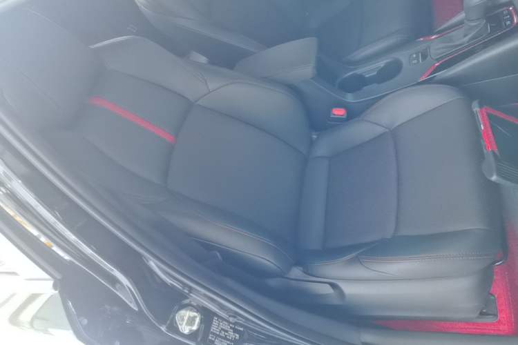 Used Toyota Levin 2022 Dual-Motor 1.8H E-CVT Sport Edition Right Front Seat