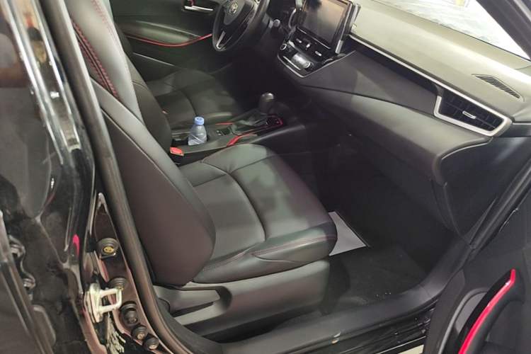 Used Toyota Levin 2022 Dual-Motor 1.8H E-CVT Sport Edition Right Front Seat