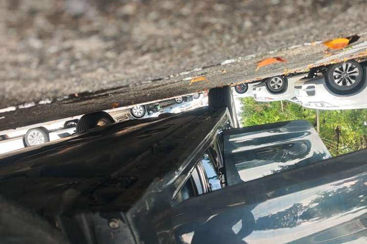 Used Toyota Levin 2022 TNGA 1.5L CVT Leading Edition Right Side Sill
