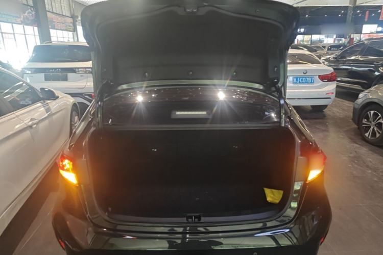 Used Toyota Levin 2022 185T CVT Sport Edition Trunk