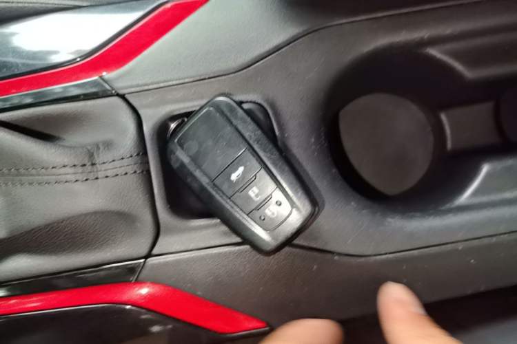 Used Toyota Levin 2022 Dual-Motor 1.8H E-CVT Sport Edition Vehicle Key