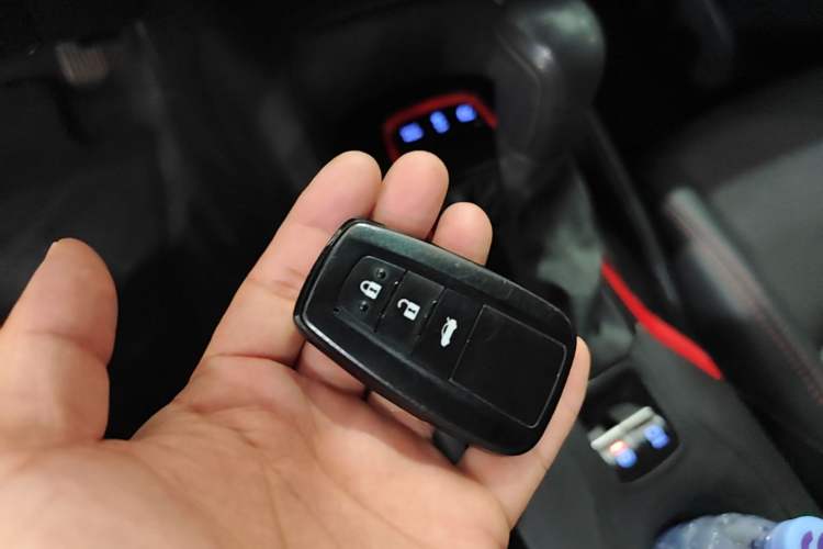Used Toyota Levin 2022 Dual-Motor 1.8H E-CVT Sport Edition Vehicle Key