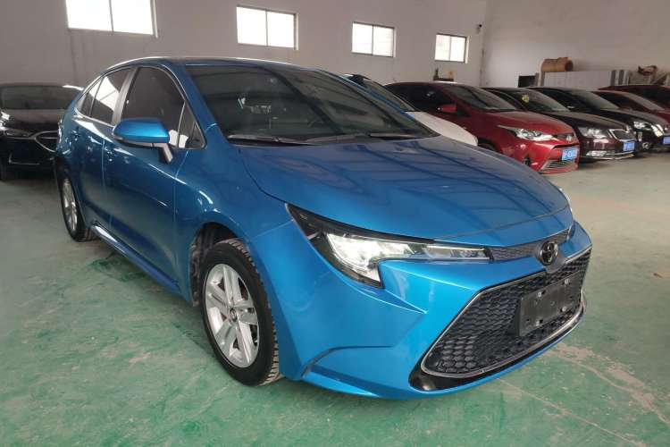 Used Toyota Levin 2022 185T CVT Luxury Edition Front Right 45 Deg