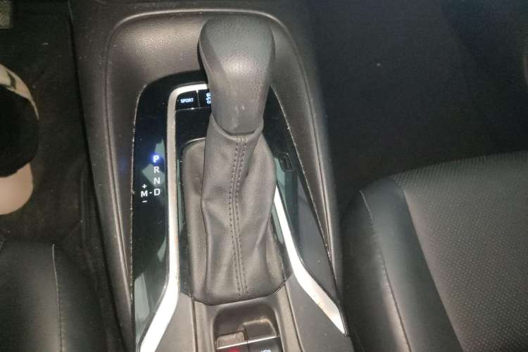 Used Toyota Levin 2022 185T CVT Luxury Edition Gear Lever