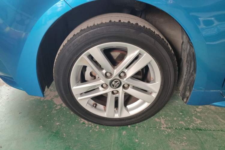 Used Toyota Levin 2022 185T CVT Luxury Edition Left Front Wheel Hub