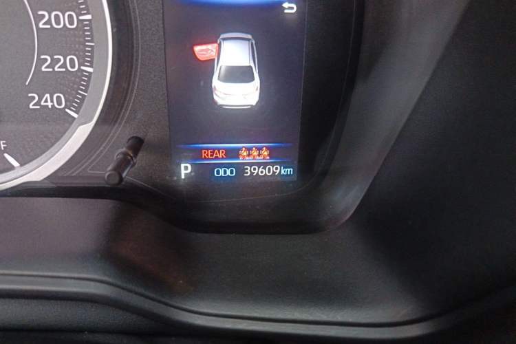 Used Toyota Levin 2022 185T CVT Sport Edition Odometer Close Up