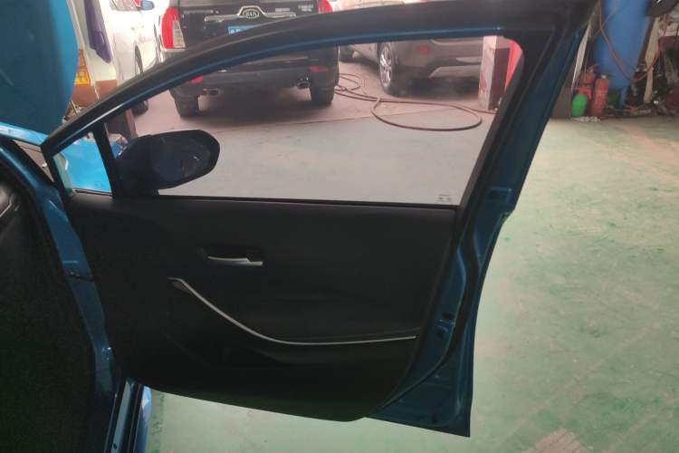 Used Toyota Levin 2022 185T CVT Luxury Edition Right Front Door Interior