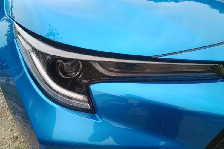 Used Toyota Levin 2022 185T CVT Sport Edition Right Front Headlight
