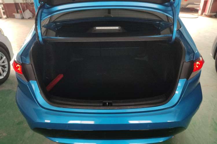Used Toyota Levin 2022 185T CVT Luxury Edition Trunk