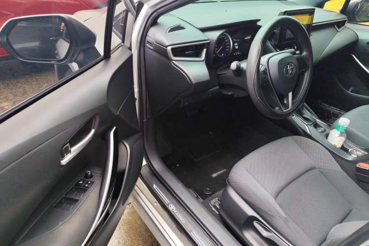 Used Toyota Levin 2022 Dual-Motor 1.8H E-CVT Progressive Edition Interior 2