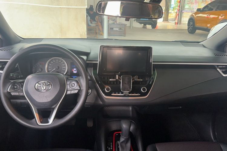Used Toyota Levin 2022 185T CVT Sport Edition Interior 3