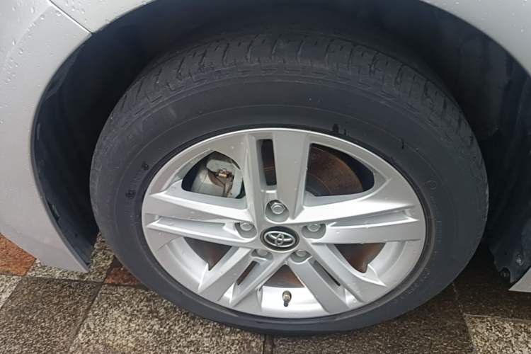 Used Toyota Levin 2022 185T CVT Luxury Edition Left Front Wheel Hub