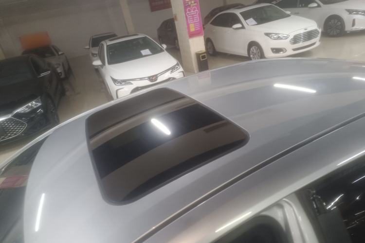 Used Toyota Levin 2022 Dual-Engine 1.8H E-CVT Luxury Edition Roof