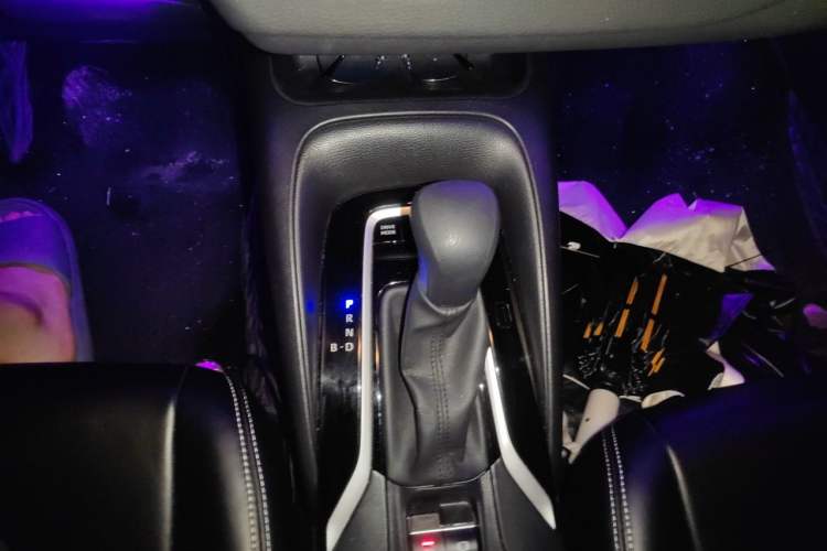 Used Toyota Levin 2022 Dual-Engine 1.8H E-CVT Luxury Edition Gear Lever