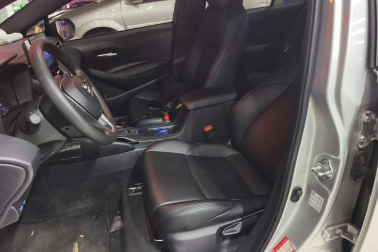 Used Toyota Levin 2022 185T CVT Luxury Edition Left Front Seat