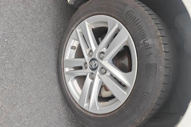 Used Toyota Levin 2022 Dual-Motor 1.8H E-CVT Leading Edition Right Front Wheel Hub