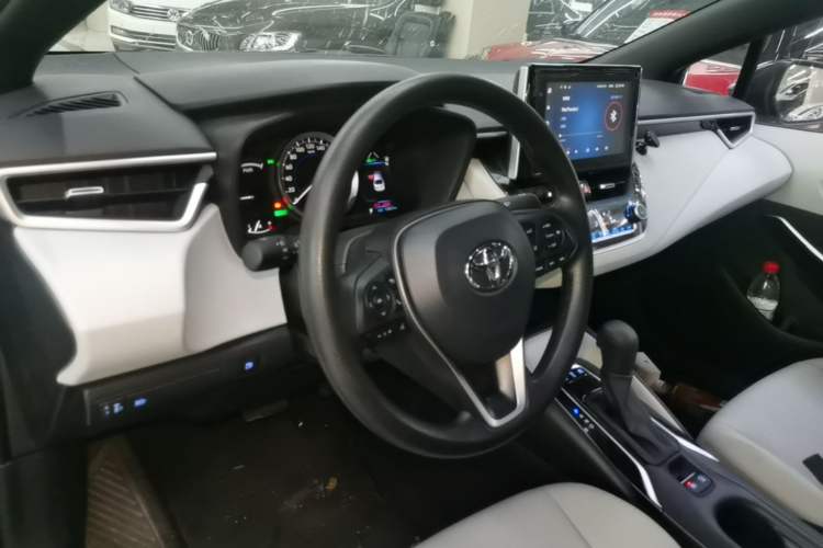 Used Toyota Levin 2022 Dual-Engine 1.8H E-CVT Luxury Edition Center Console