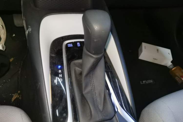 Used Toyota Levin 2022 Dual-Engine 1.8H E-CVT Luxury Edition Gear Lever