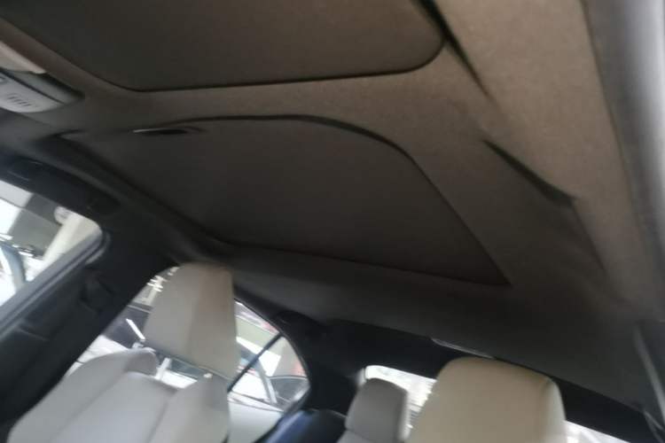 Used Toyota Levin 2022 Dual-Engine 1.8H E-CVT Luxury Edition Headliner