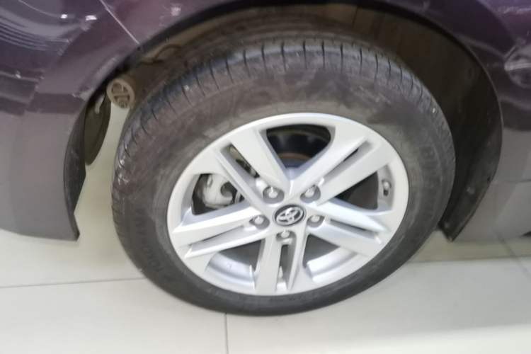 Used Toyota Levin 2022 Dual-Engine 1.8H E-CVT Luxury Edition Right Rear Wheel Hub