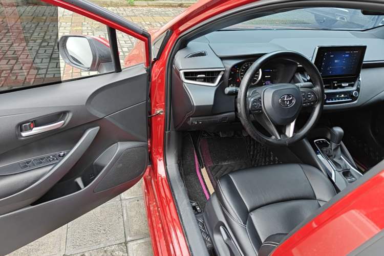 Used Toyota Levin 2022 185T CVT Luxury Edition Driver Seat