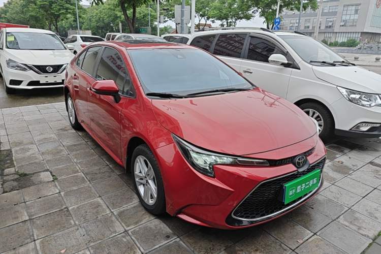 Used Toyota Levin 2022 185T CVT Luxury Edition Front Right 45 Deg