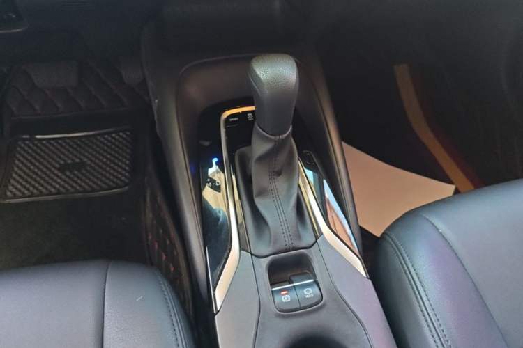 Used Toyota Levin 2022 185T CVT Luxury Edition Gear Lever