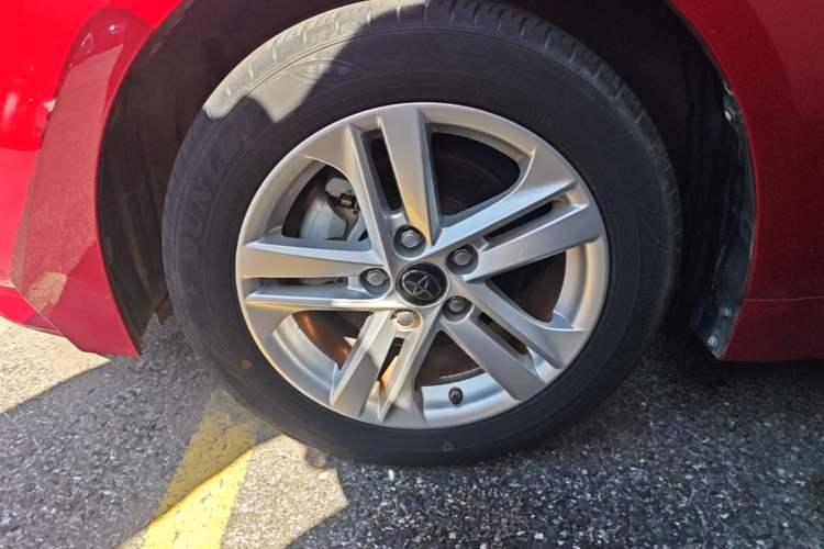 Used Toyota Levin 2022 185T CVT Luxury Edition Left Front Wheel Hub