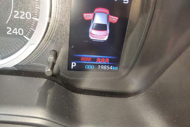 Used Toyota Levin 2022 185T CVT Sport Edition Odometer Close Up