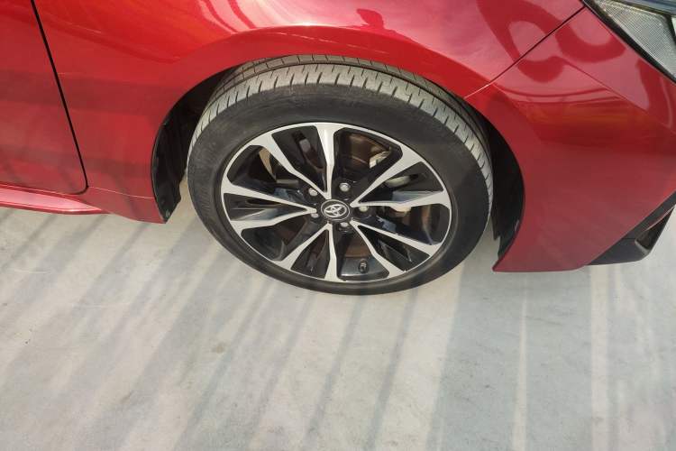 Used Toyota Levin 2022 185T CVT Sport Edition Right Front Wheel Hub