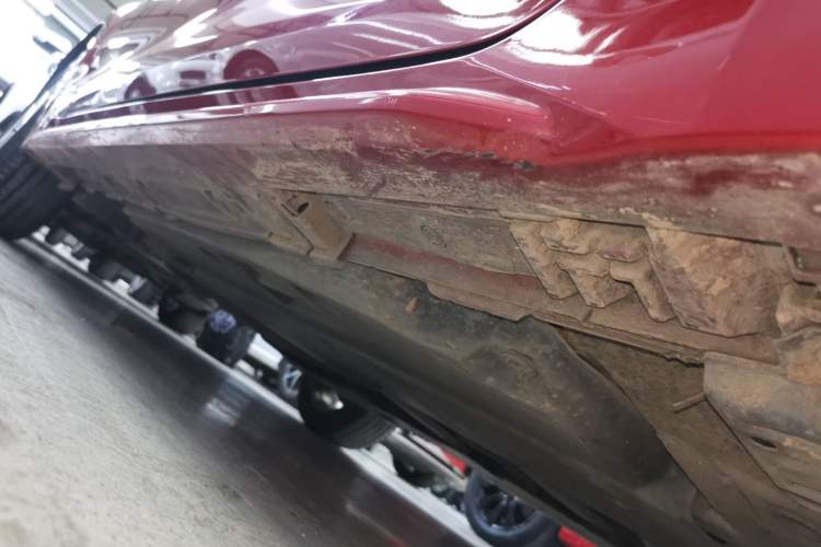 Used Toyota Levin 2022 185T CVT Luxury Edition Right Side Sill