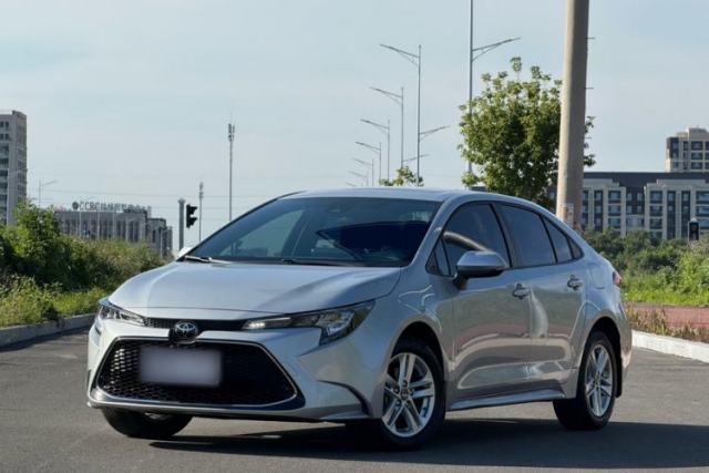 Ojetý Toyota Levin 2022 185T CVT Luxury Edition